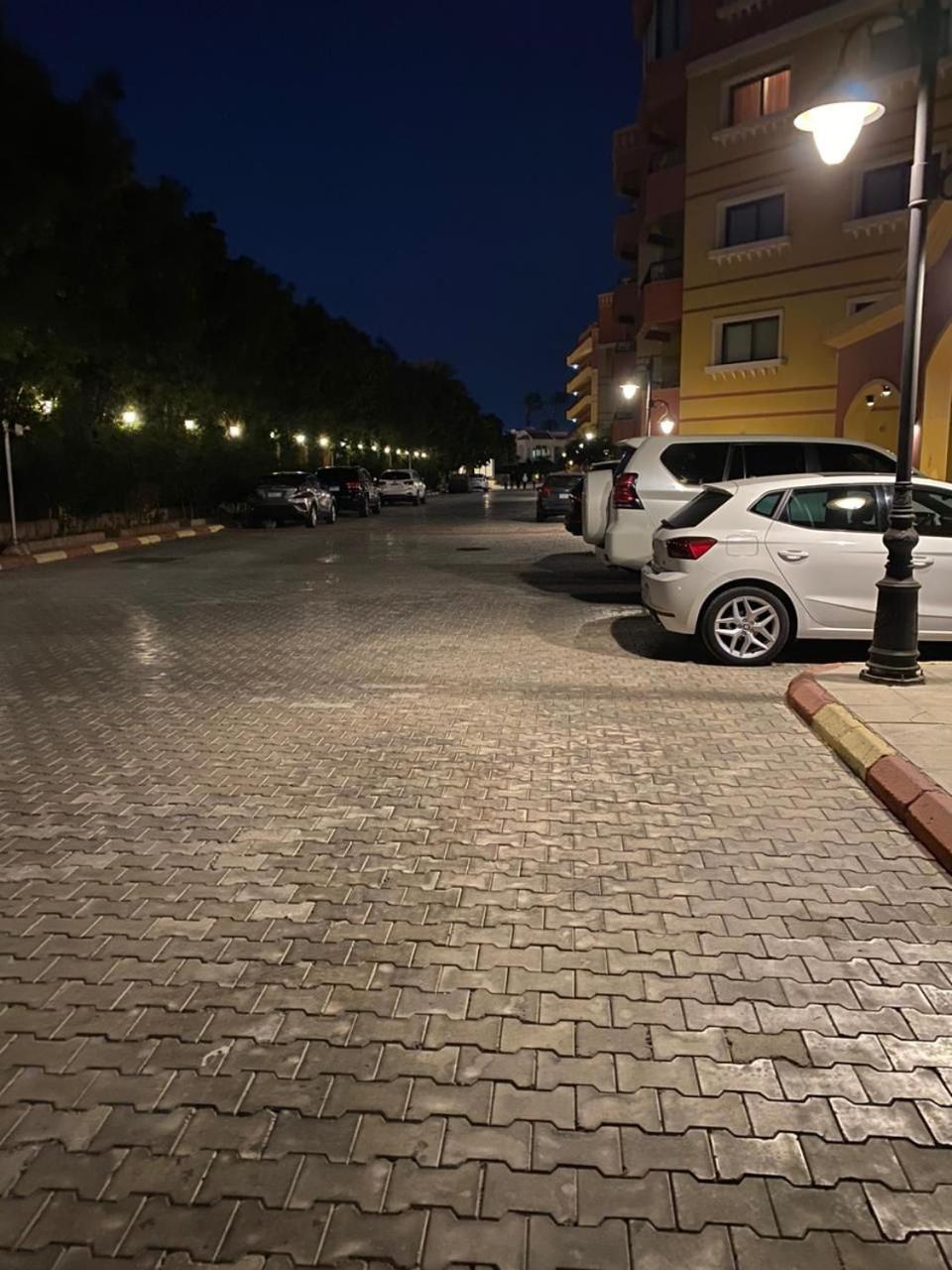 Esplanada Hotel Apartments Hurghada Esterno foto