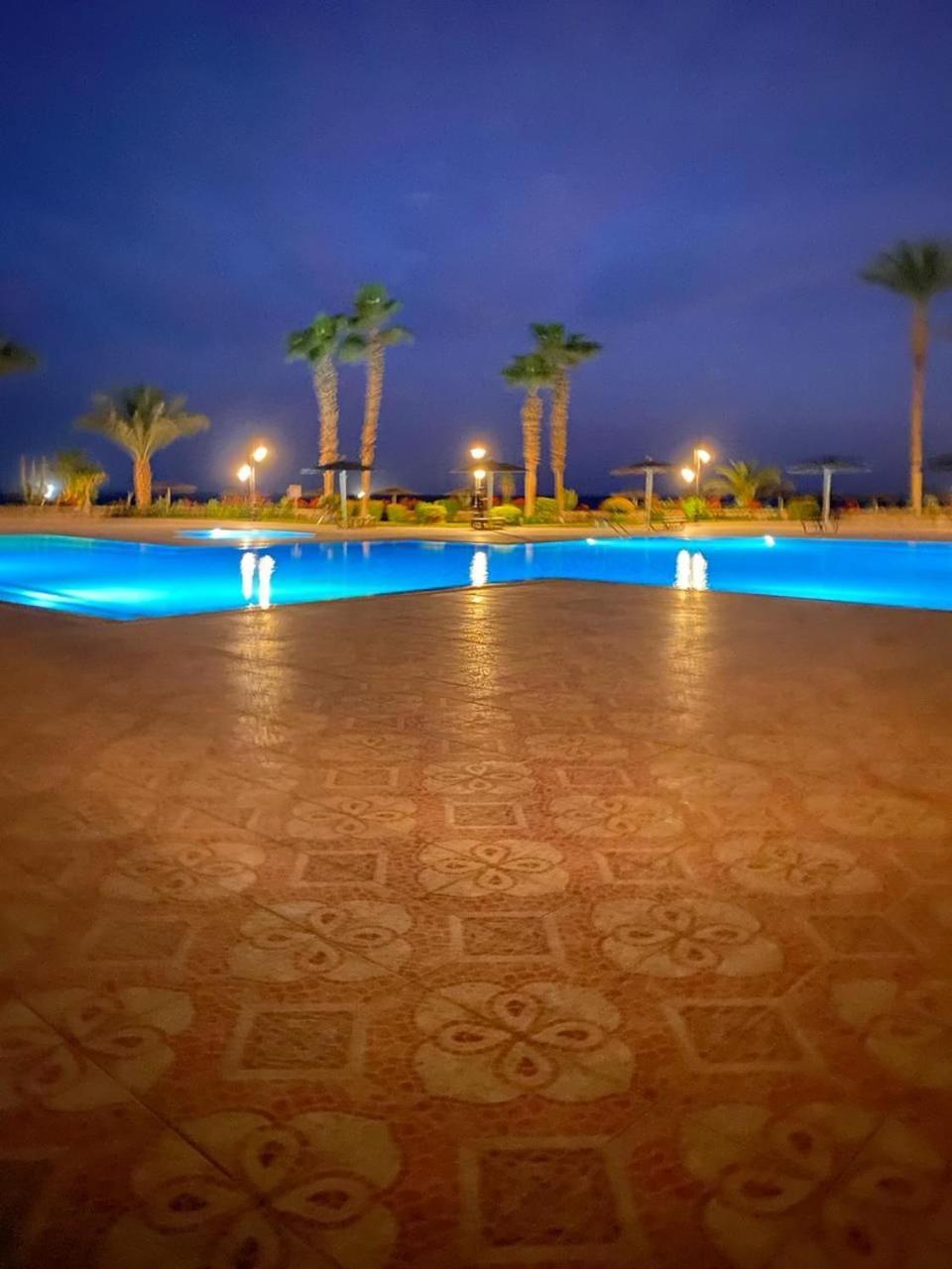Esplanada Hotel Apartments Hurghada Esterno foto