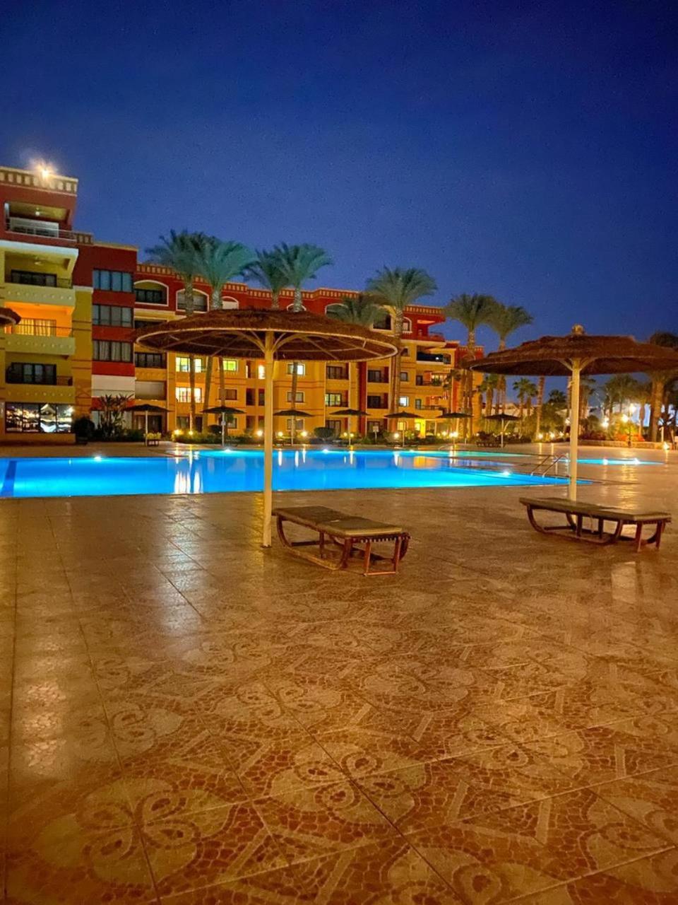 Esplanada Hotel Apartments Hurghada Esterno foto