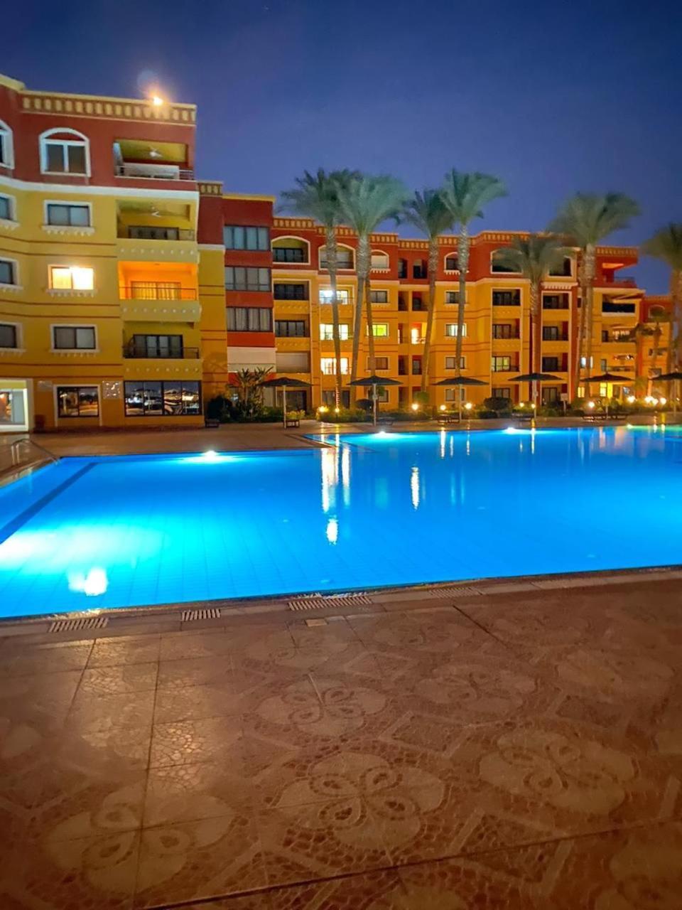 Esplanada Hotel Apartments Hurghada Esterno foto