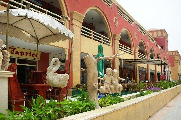 Esplanada Hotel Apartments Hurghada Esterno foto