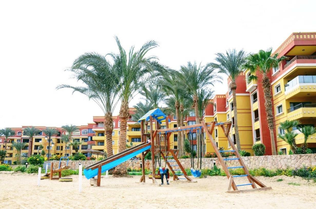 Esplanada Hotel Apartments Hurghada Esterno foto