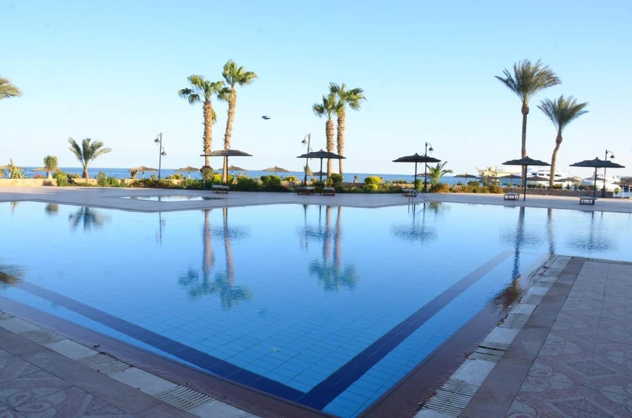 Esplanada Hotel Apartments Hurghada Esterno foto